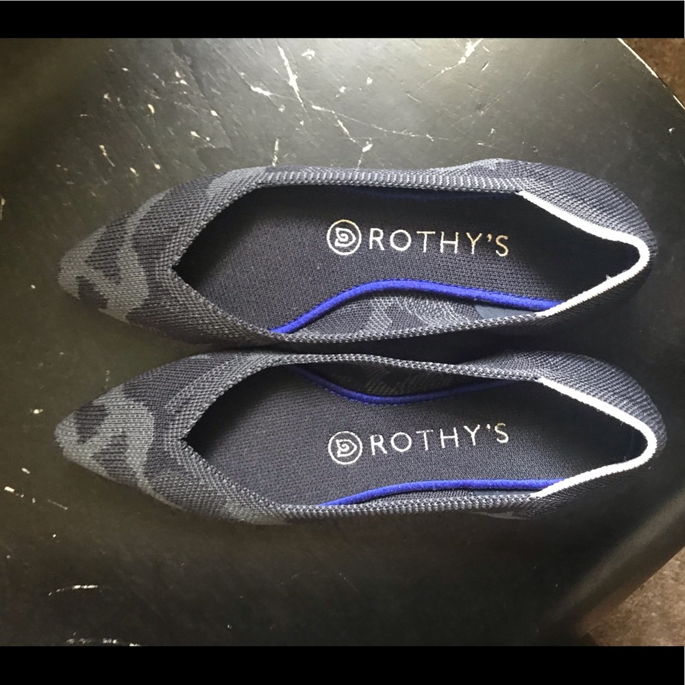 Retired Dark Grey Camo Points 6